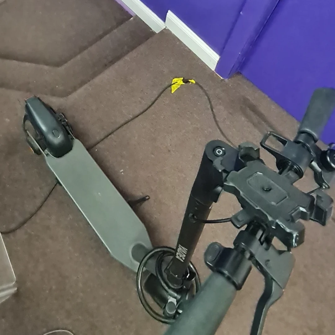 Yadae Electric Scooter