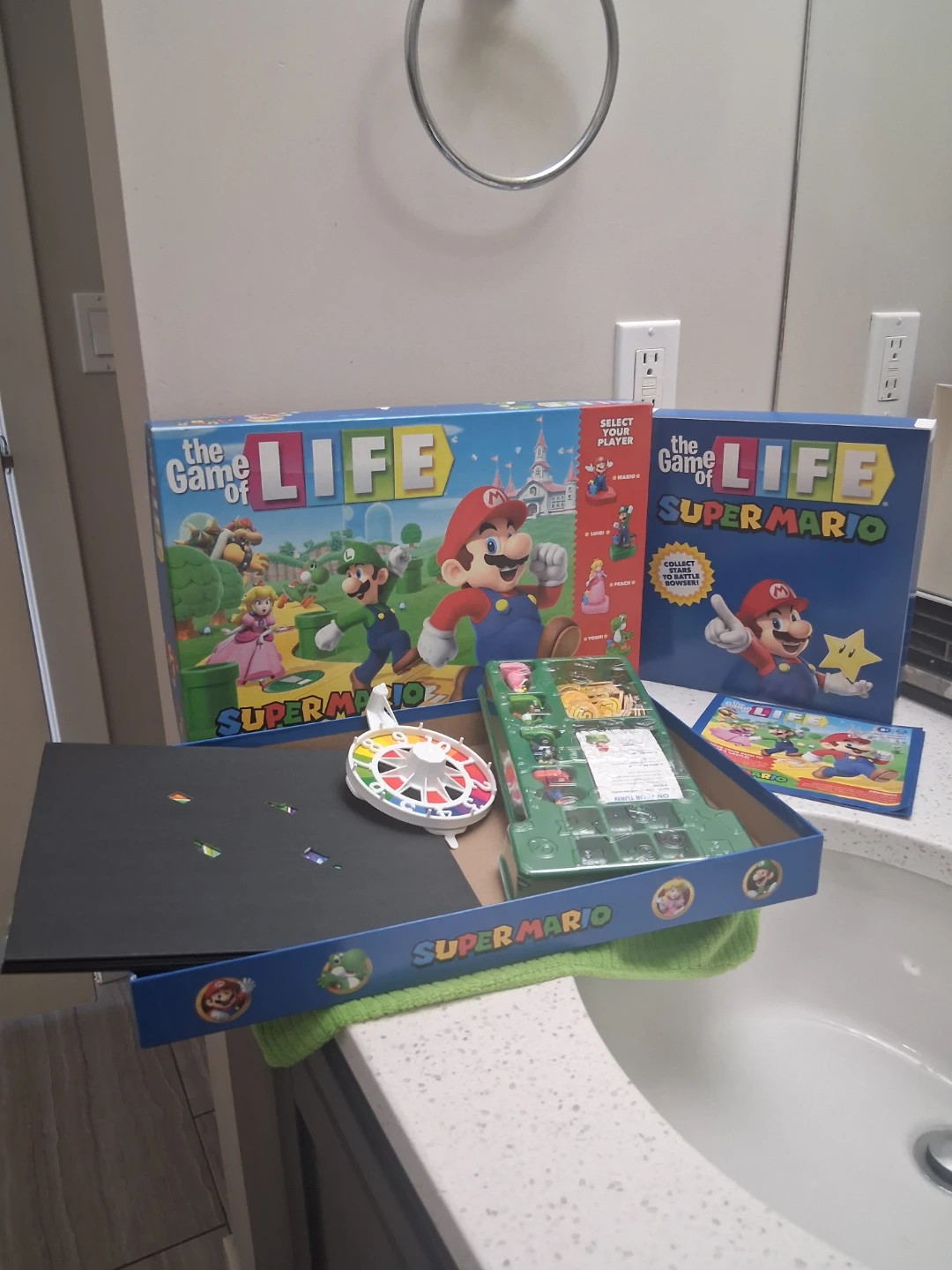 The Game of Life: Super Mario Edition Board Game - photo 2