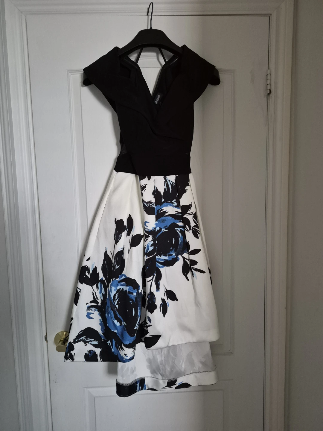 Black and White Floral Dress - photo 4
