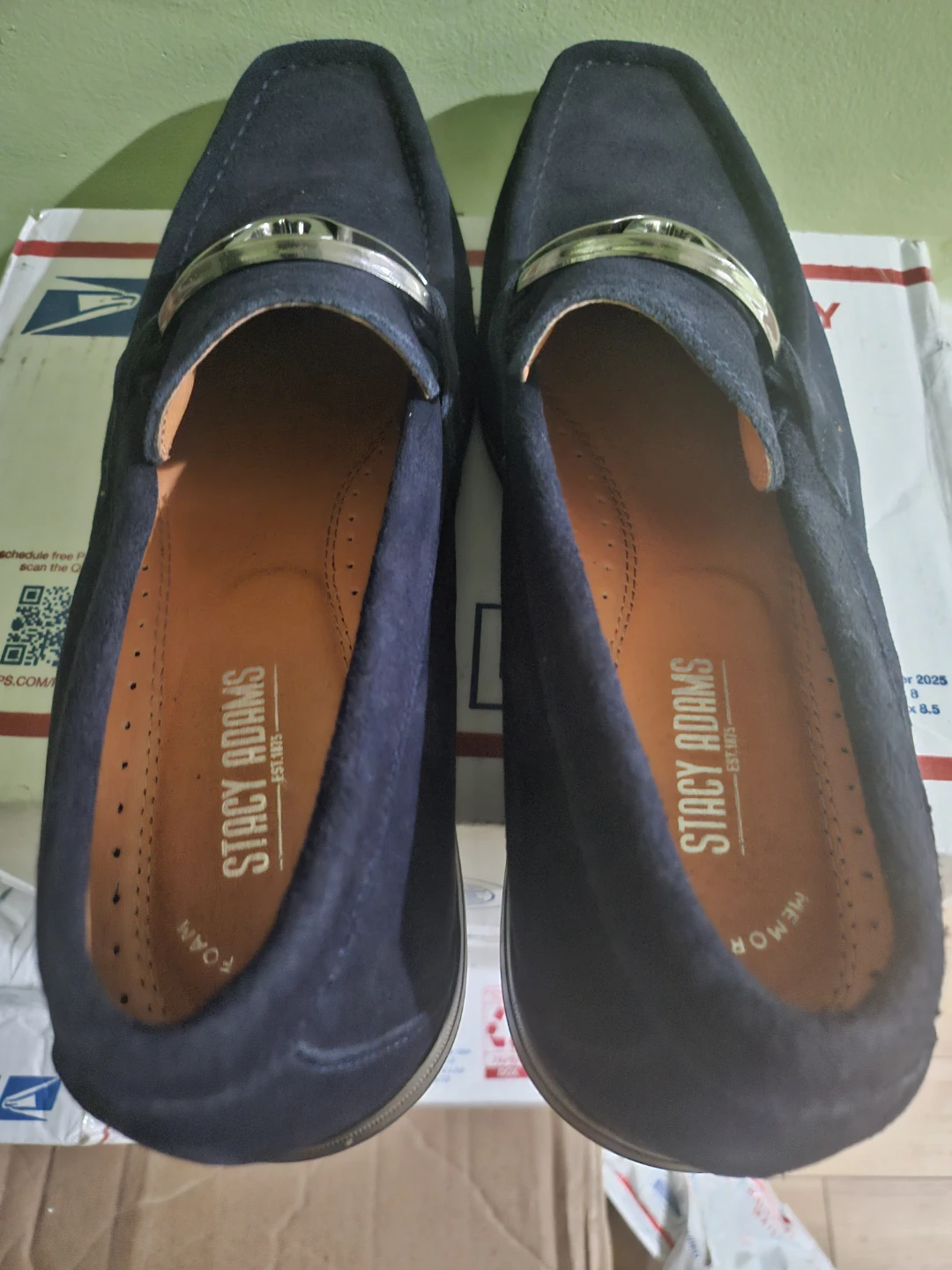 Stacy Adams Navy Suede Loafers - Size 11 - photo 2