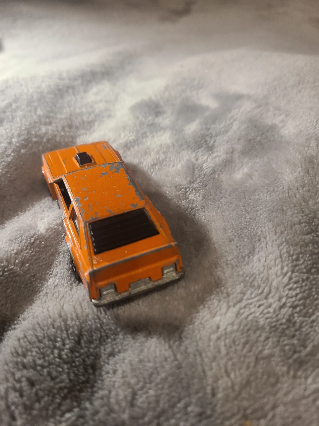 Hot Wheels Flat Out 442 Die-Cast Car - photo 2