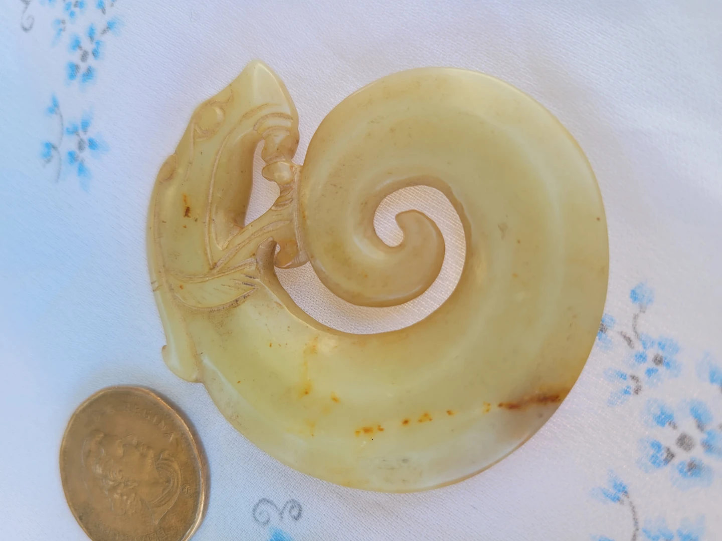 Carved Jade Dragon Pendant - photo 3