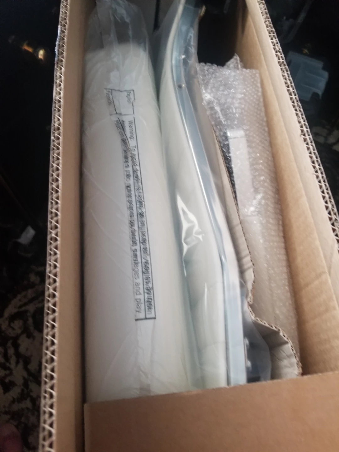 New White High-Back Chair with Rocking Function - photo 4