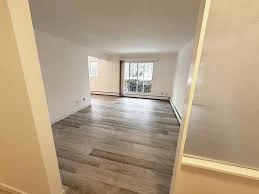 Apartment for Rent in University Heights - photo 2