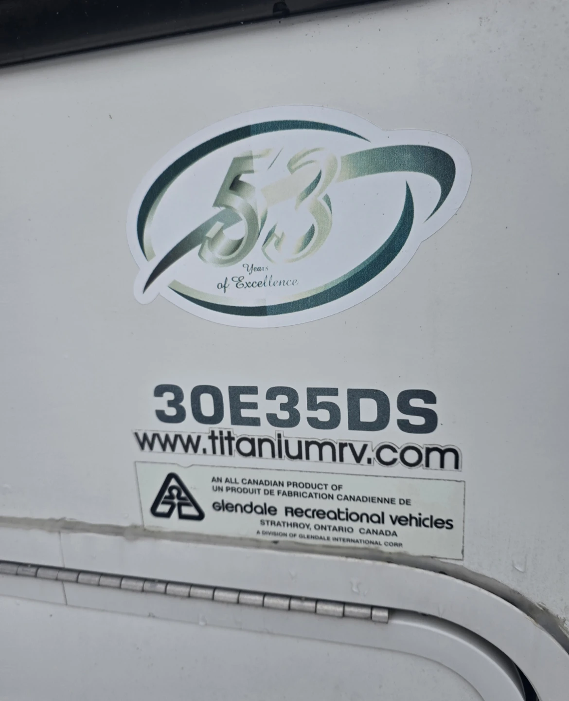Titanium 30E35DS 5th Wheel RV - photo 2