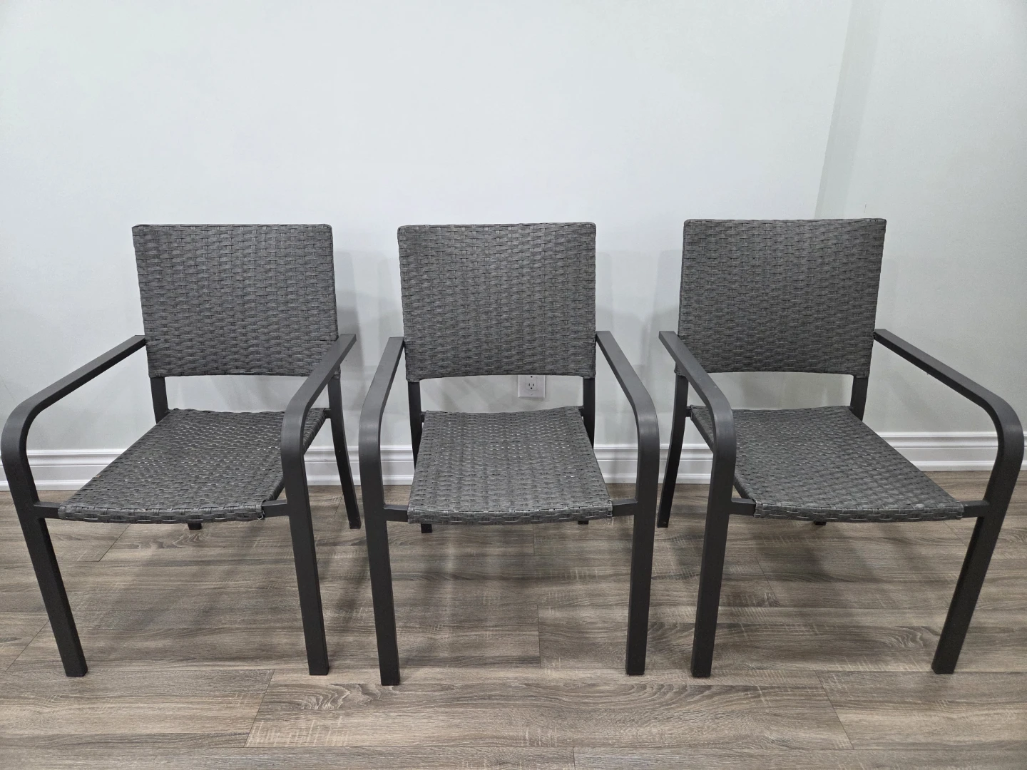 Set of 3 Outdoor Patio Dining Chairs  – Grey/Black