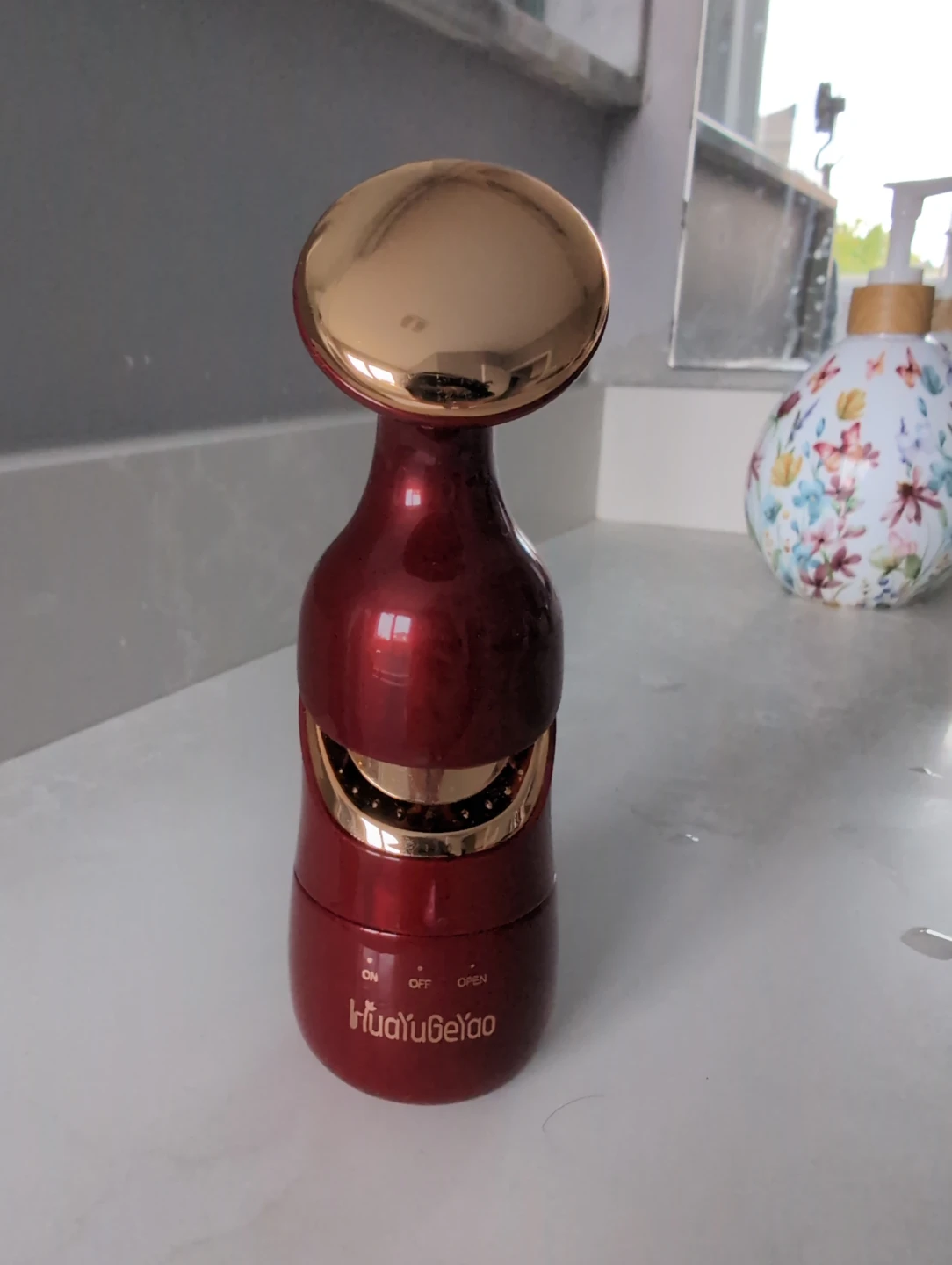 HUA YU GE YAO Facial Massager