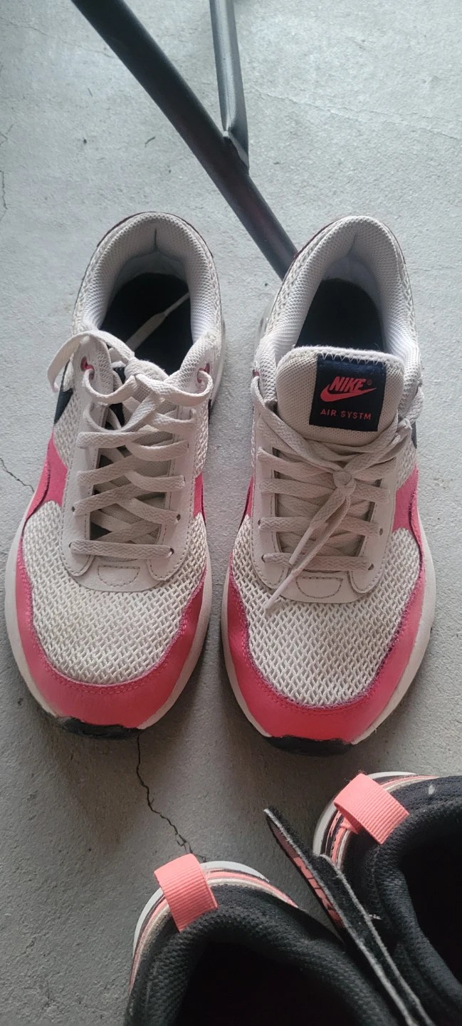 Nike Air Systm Sneakers - White/Pink