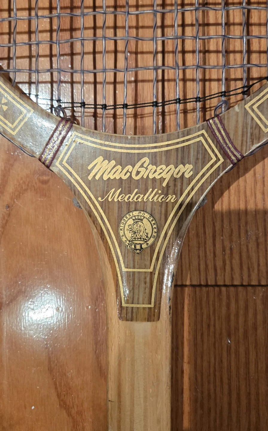 MacGregor Medallion Tennis Racket - photo 2