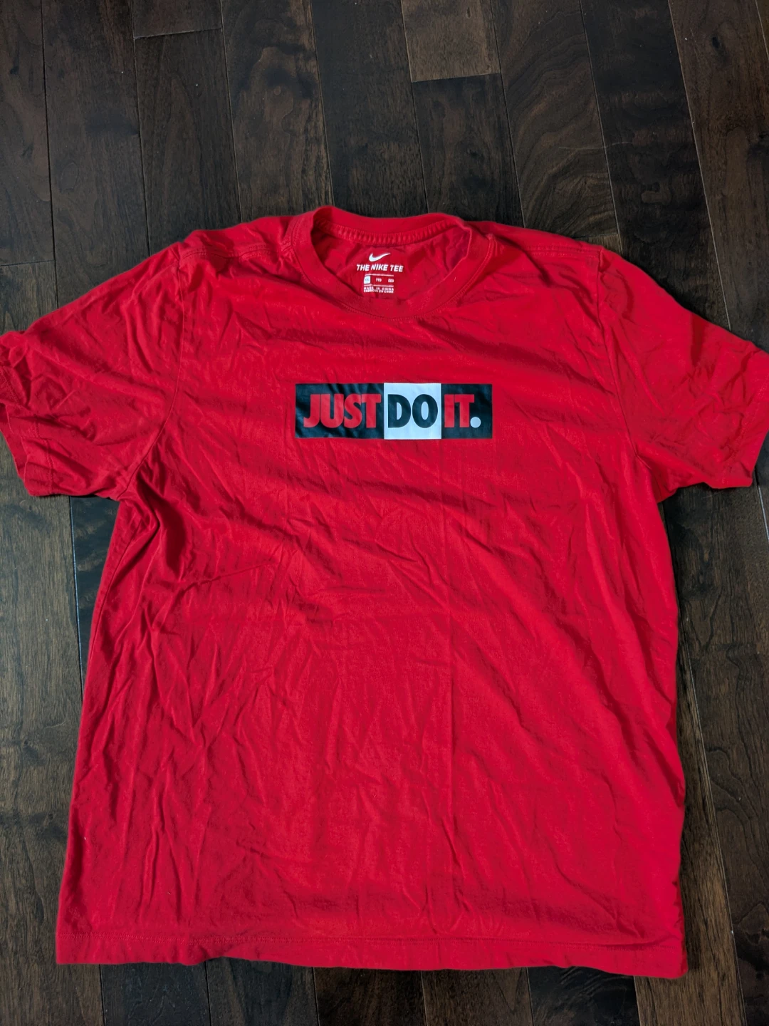 Nike T-Shirt Red - XXL size