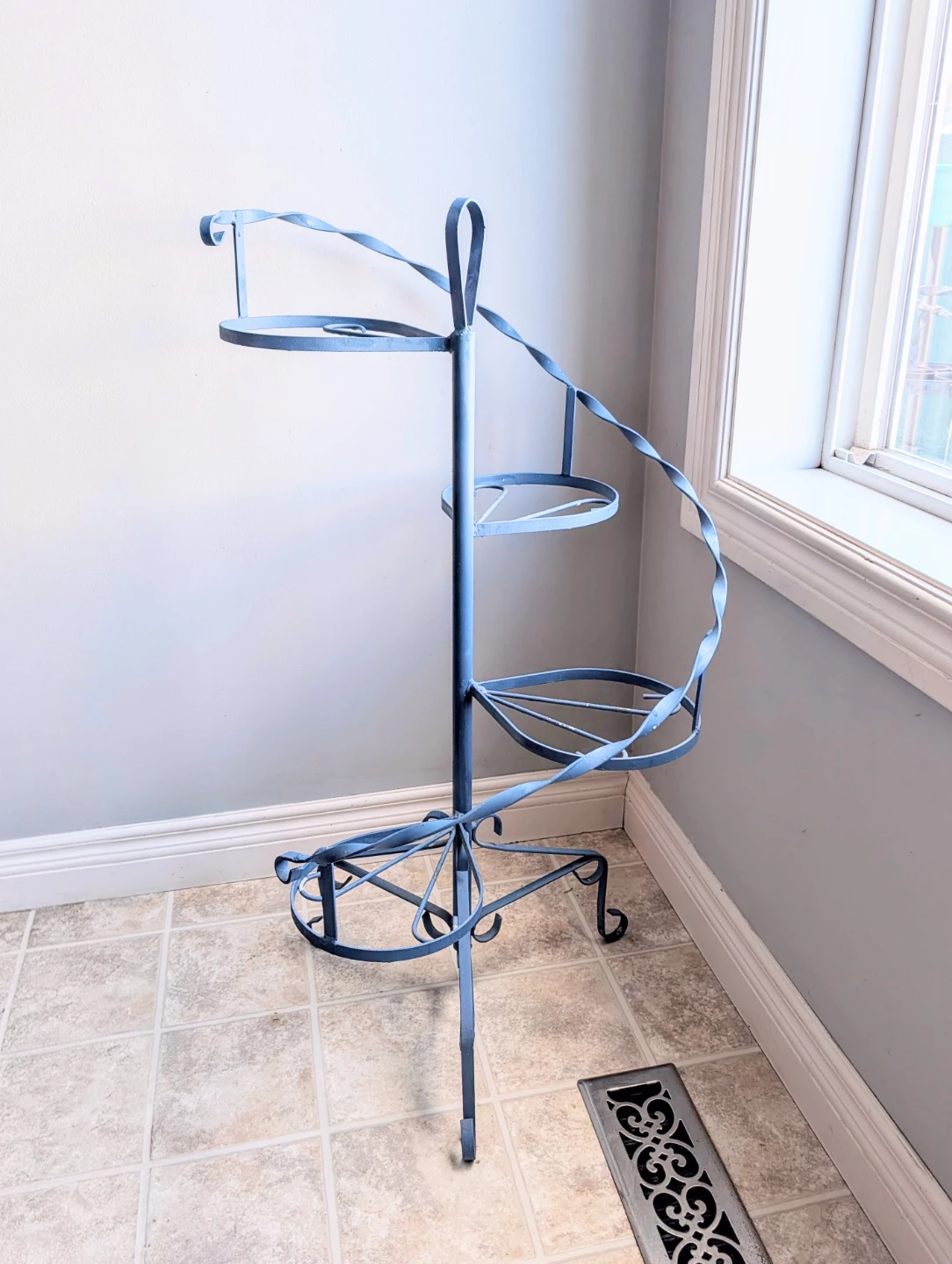Vintage Wrought Iron Heavy Duty Spiral Tier Plant Stand