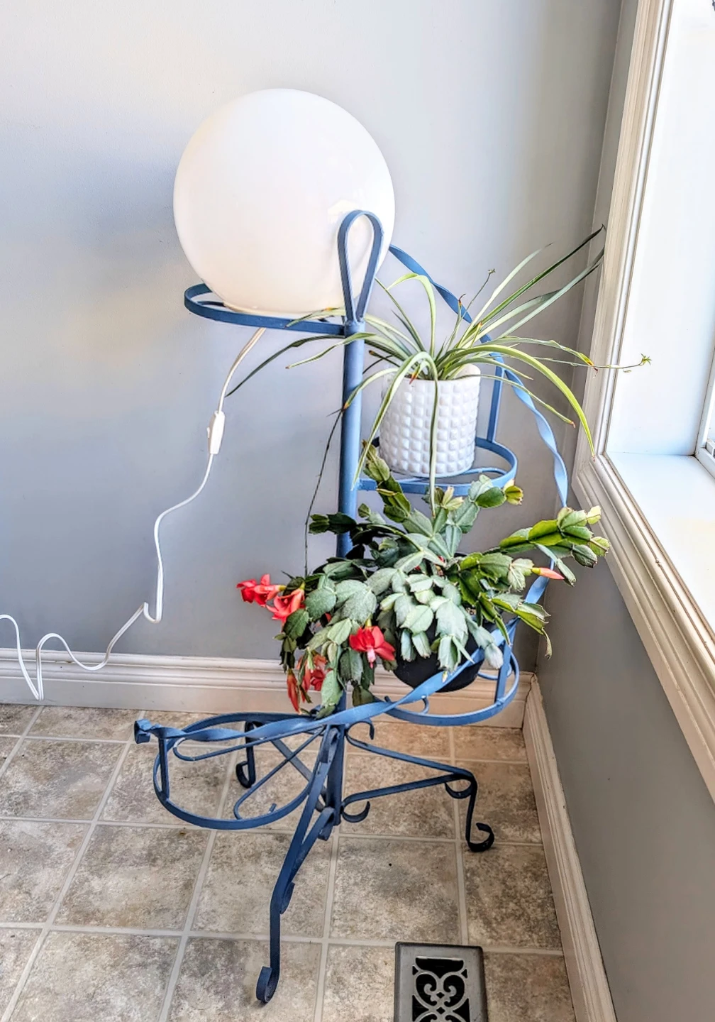 Vintage Wrought Iron Heavy Duty Spiral Tier Plant Stand - photo 5