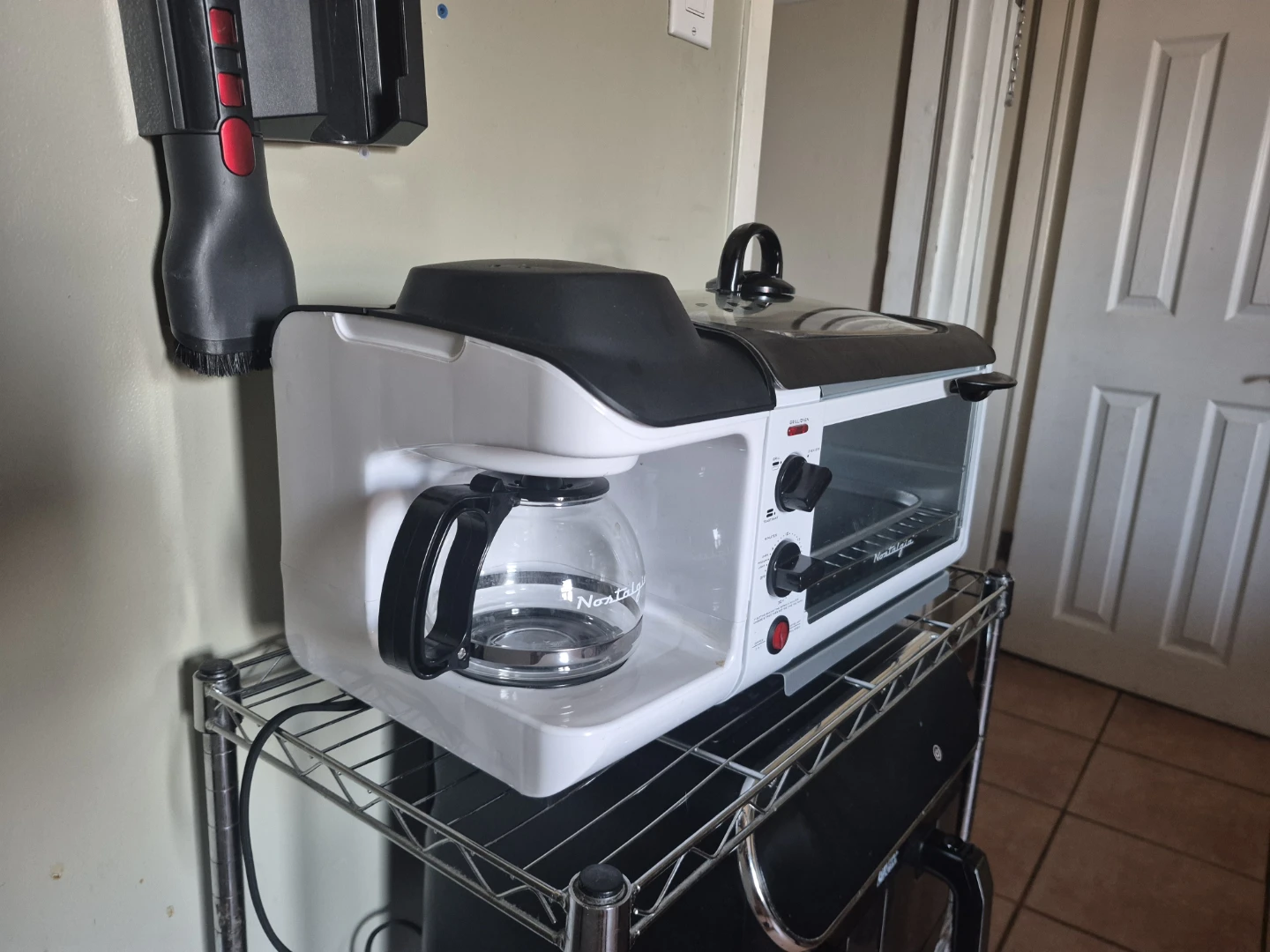 Nostalgia 3-in-1 Breakfast Station - photo 3