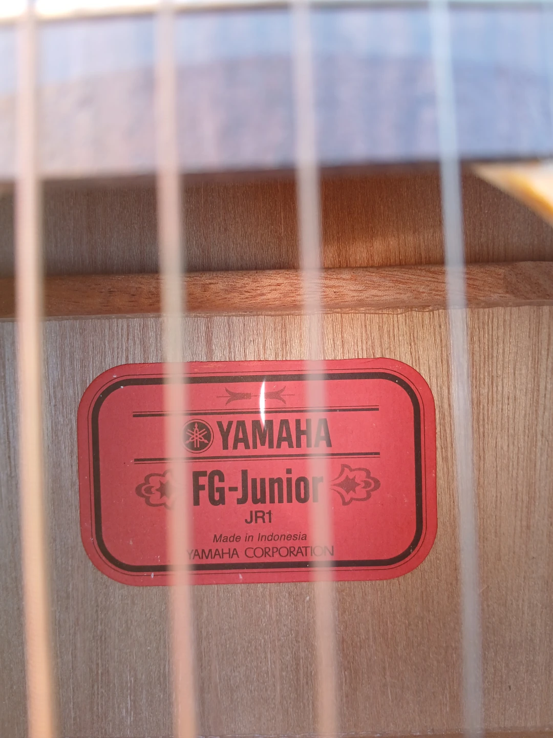 Yamaha 3/4 Size Acoustic Guitar - photo 5