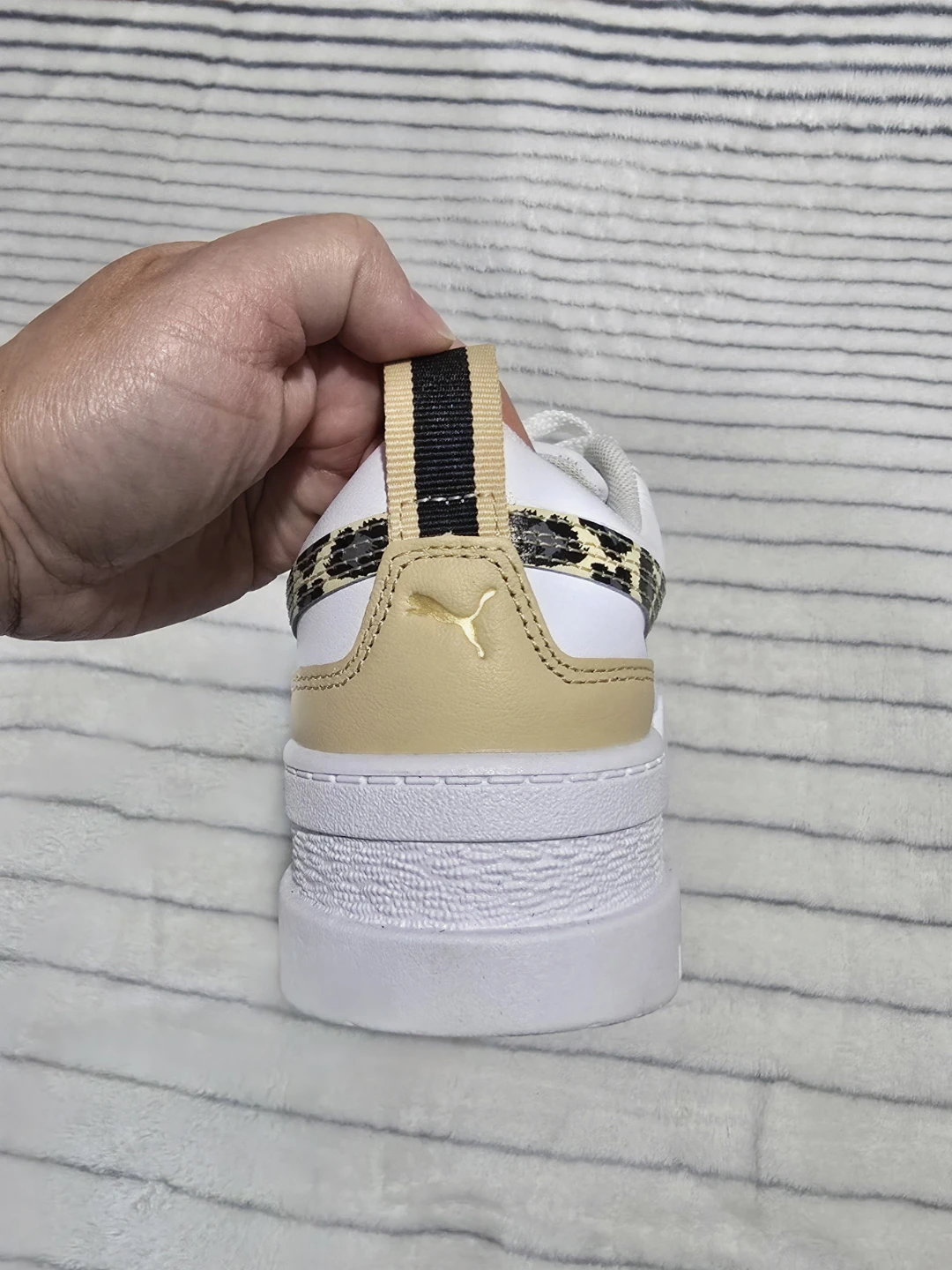 Puma Women's White & Leopard Print Platform Sneakers Size 8 - photo 5