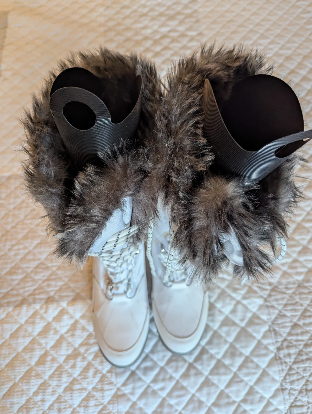 US11 ALDO White Fuax Fur Trimmed Winter Boots - photo 3