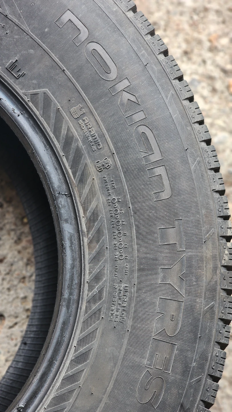Nokian Hakkapeliitta R5 SUV Winter Tire 265/70R17 - photo 2