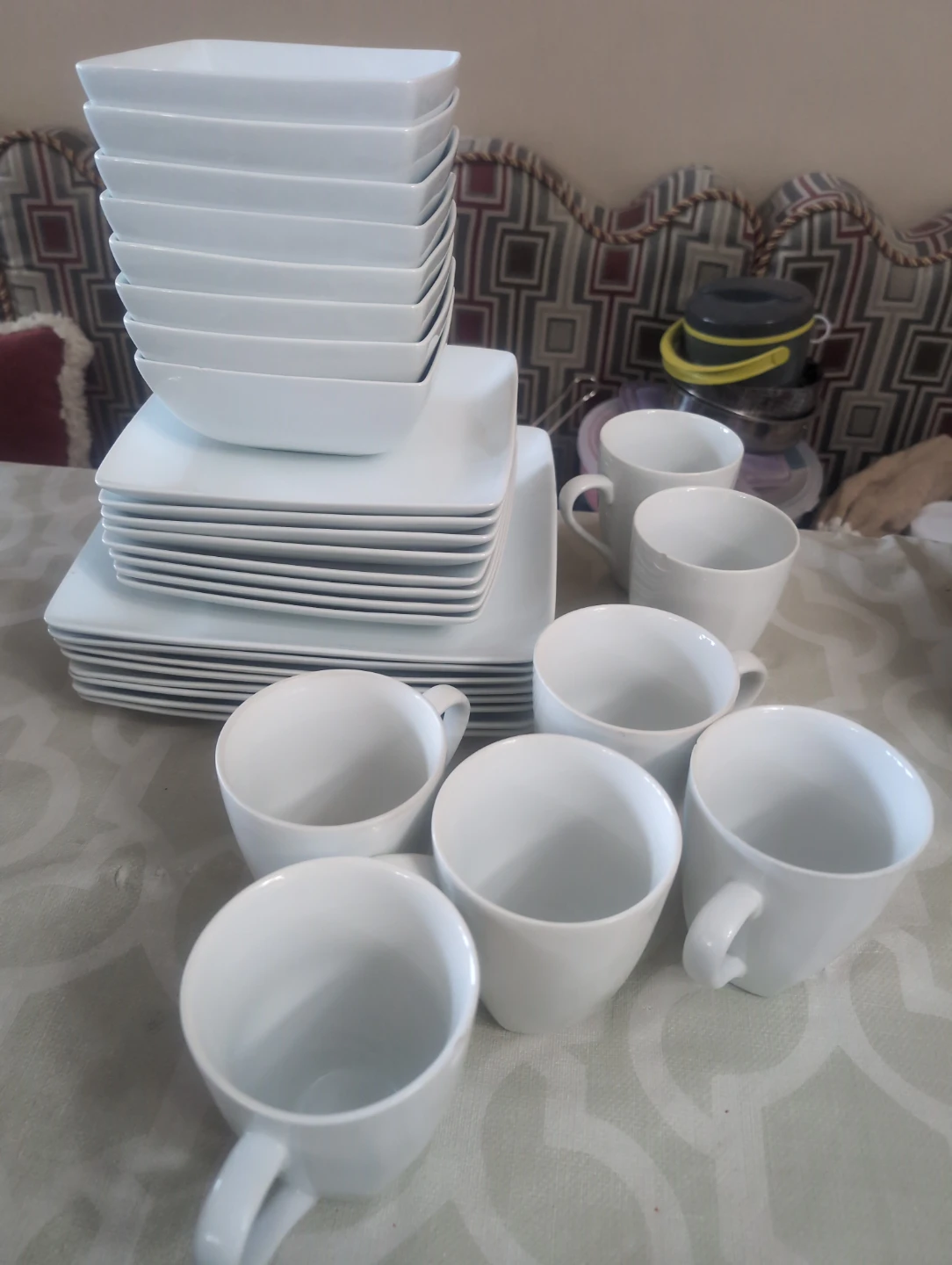 White Dinnerware Set with Mugs