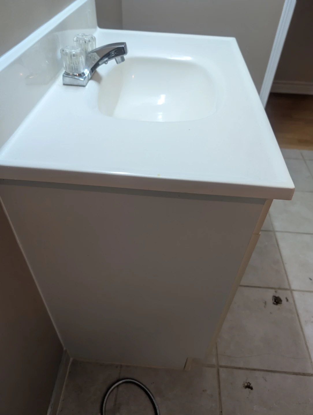 White Vanity with Sink and Mirror - photo 5