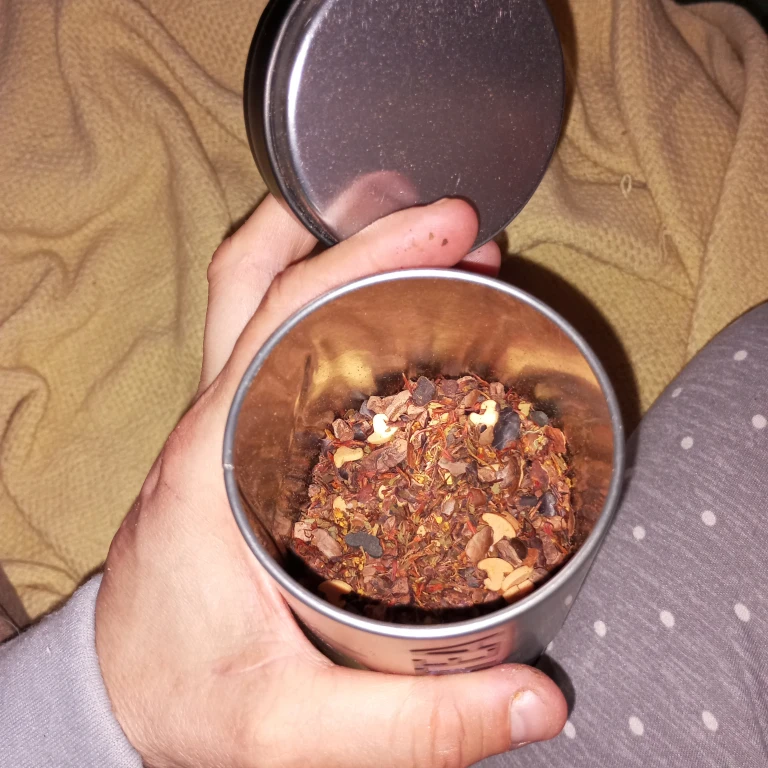 DAVIDsTEA Silver Haunted Castle Tea Tin with loose tea - photo 5
