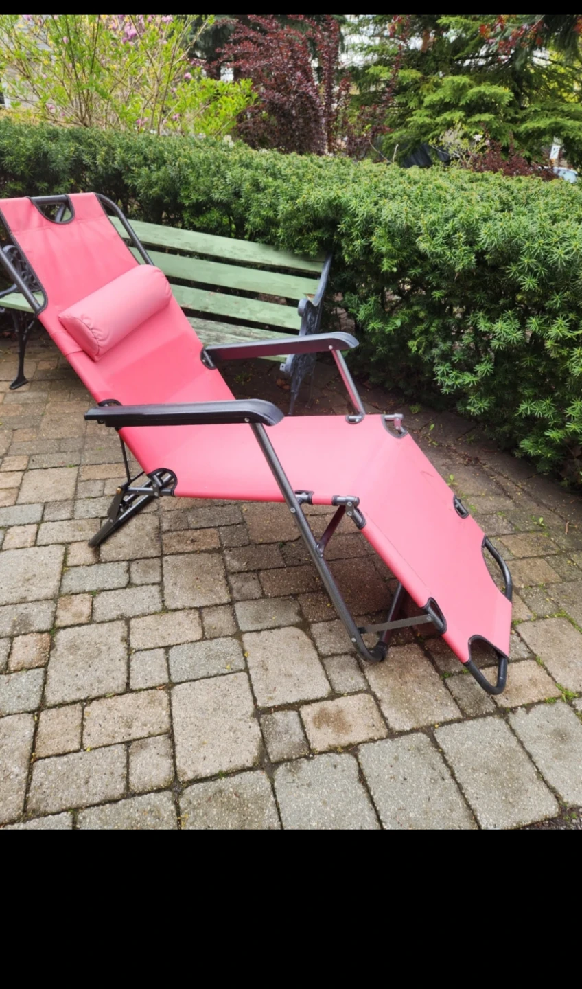 Pink Folding Lounge Chair with Pillow