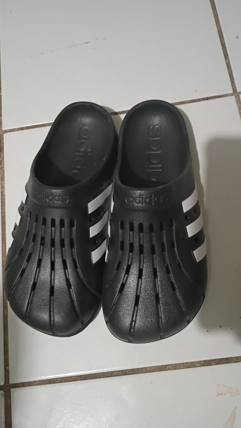 Adidas Black clogs - photo 3