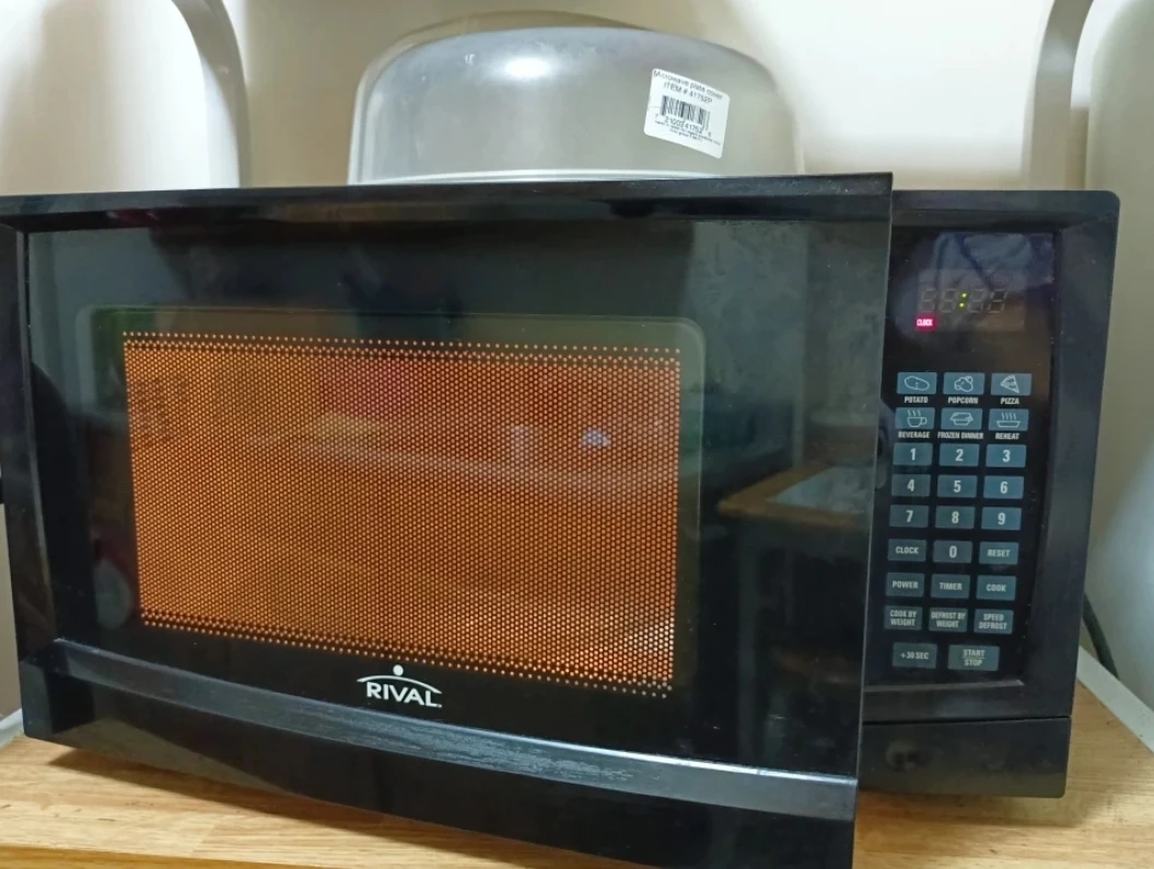 Rival Microwave Oven