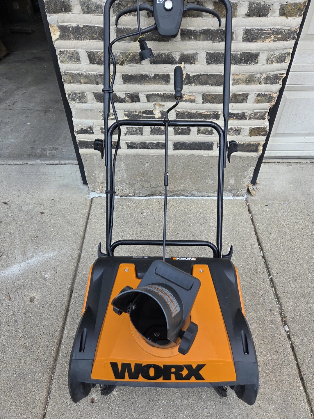 WORX Electric Snow Thrower YG800 - photo 2