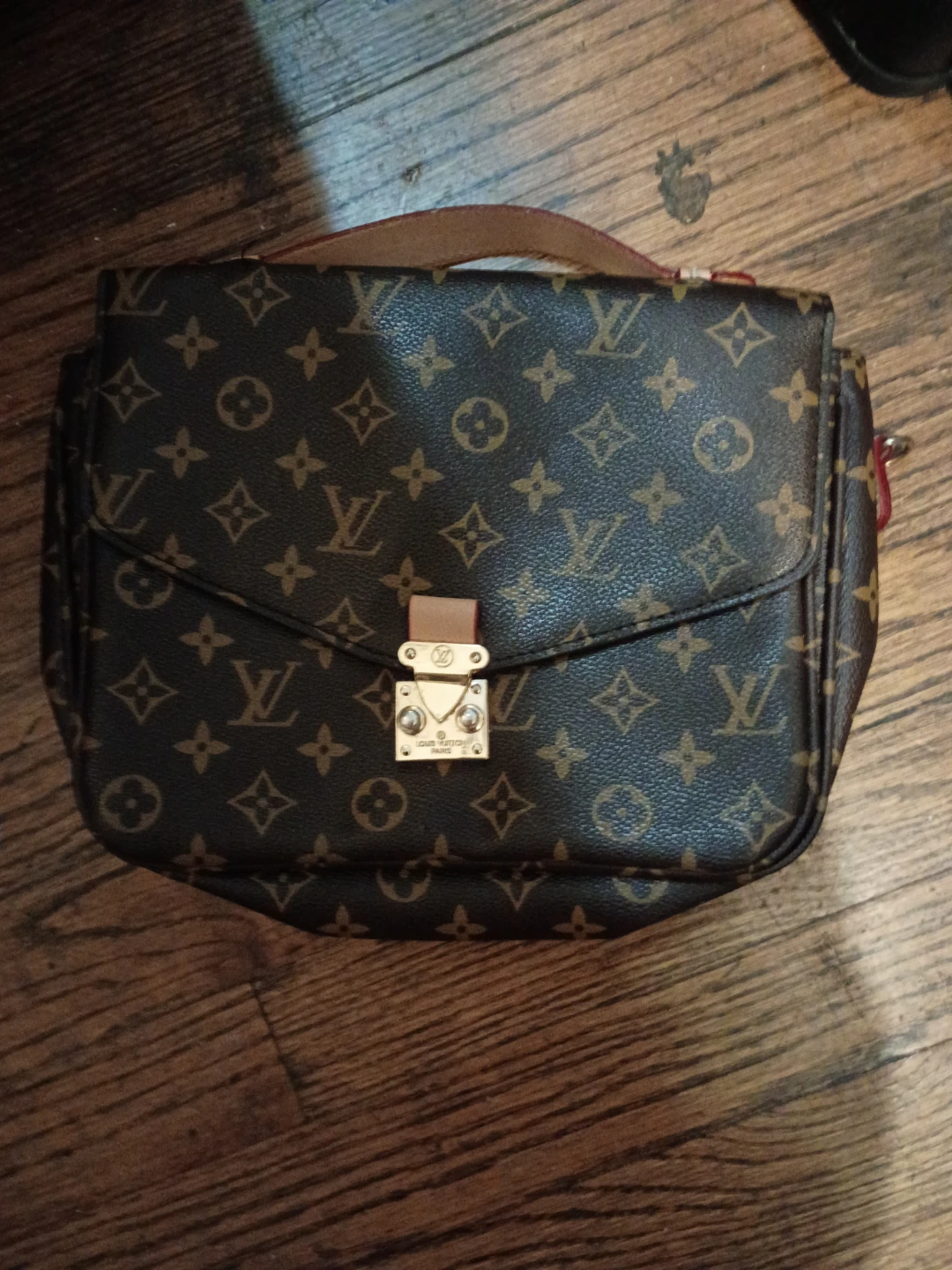Louis Vuitton Monogram Canvas Shoulder Bag
