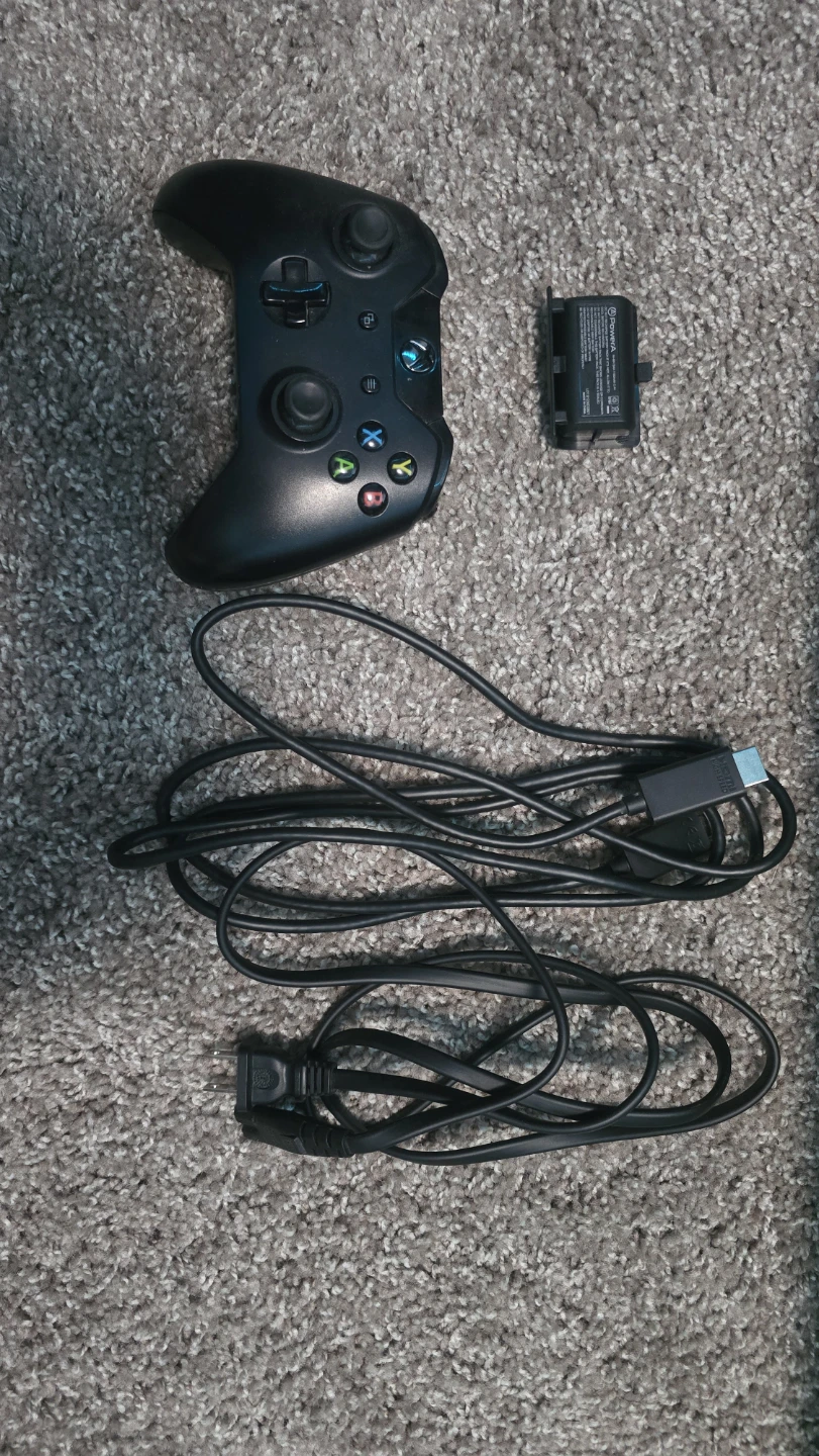 Microsoft Xbox One X 1TB Console with Controller & Accessories - photo 2