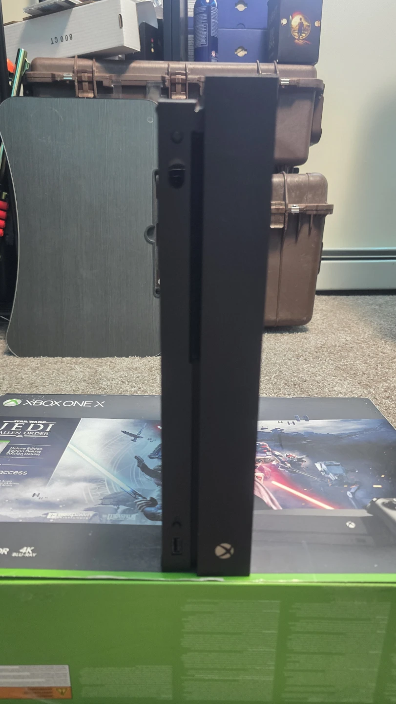 Microsoft Xbox One X 1TB Console with Controller & Accessories - photo 3