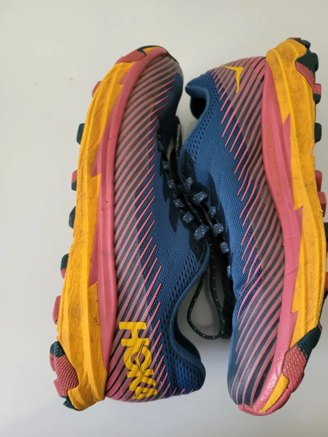 Hoka Speedgoat 5 Trail Running Shoes Women's Size 7.5