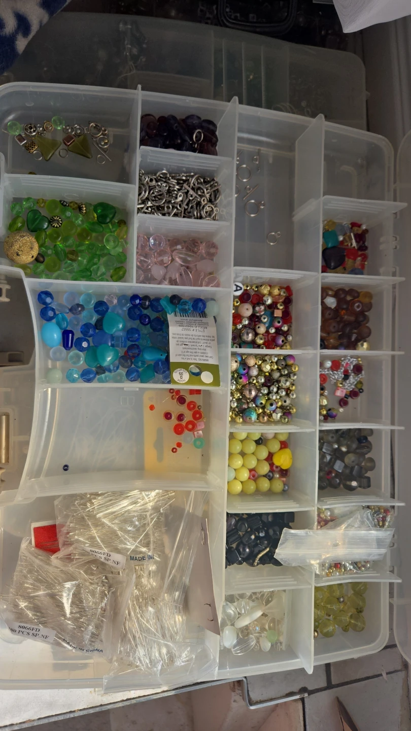 Jewelry Making Supplies Bead & Findings Organizer - photo 3