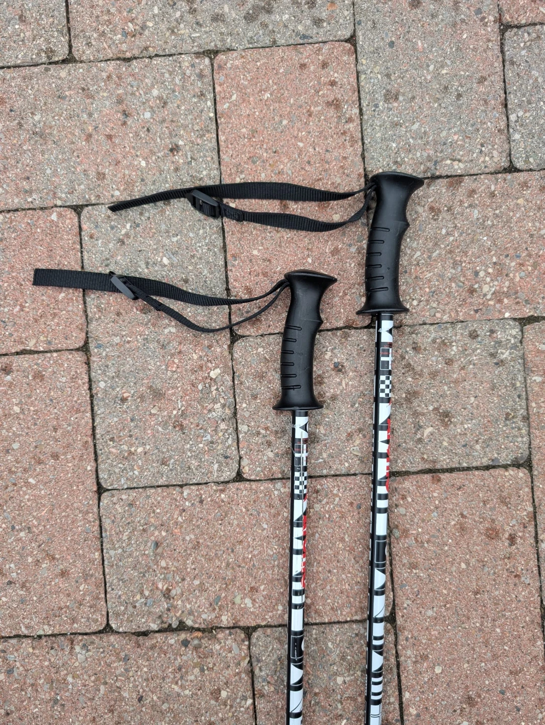 Ski Poles - 100cm Atomic Brand