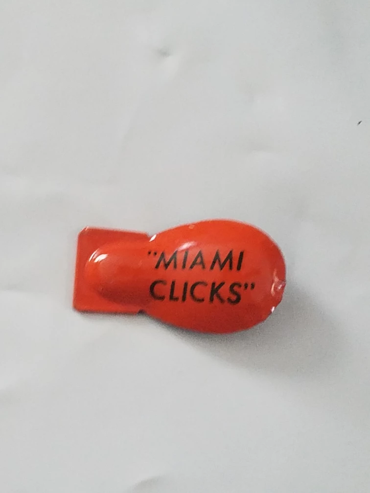 Miami Clicks Bomb Shaped Item