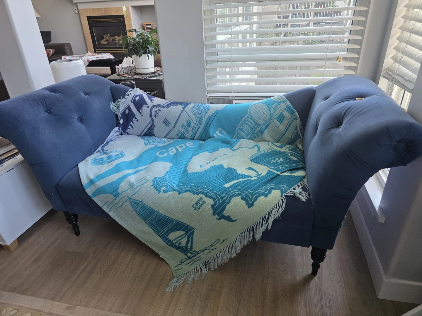 Furniture & other: Moving - photo 2