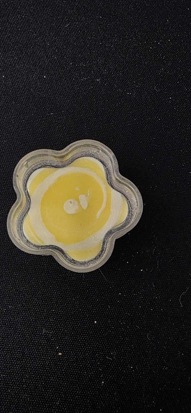 Lemon Scented lip balm - photo 2