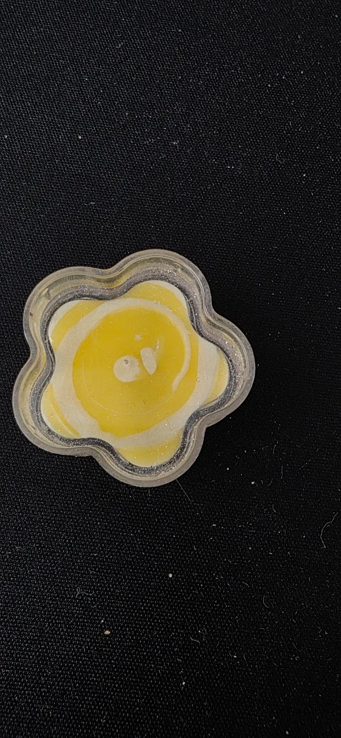 Lemon Scented lip balm - photo 2