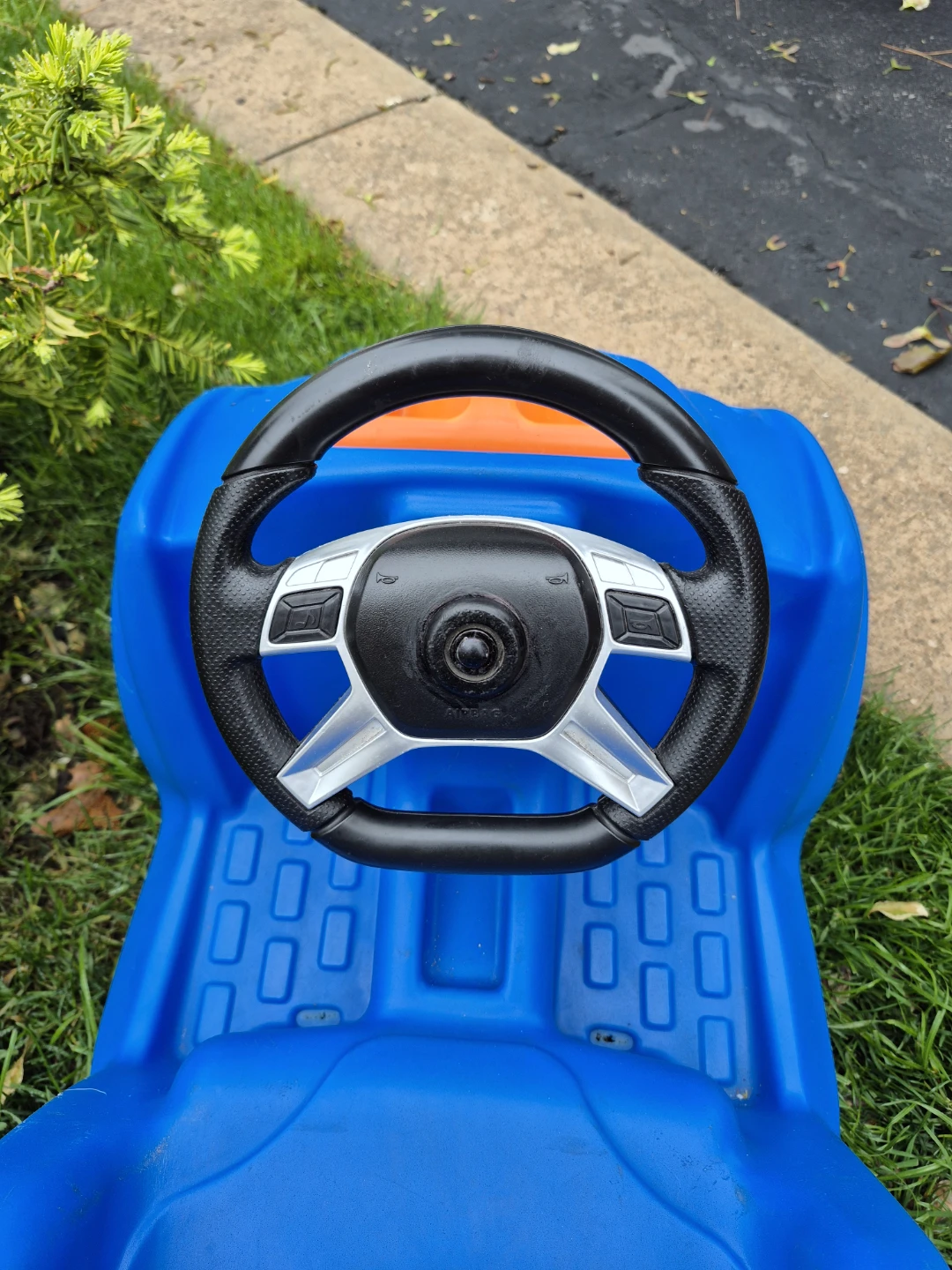 Blue Ride-On Toy Car - photo 4