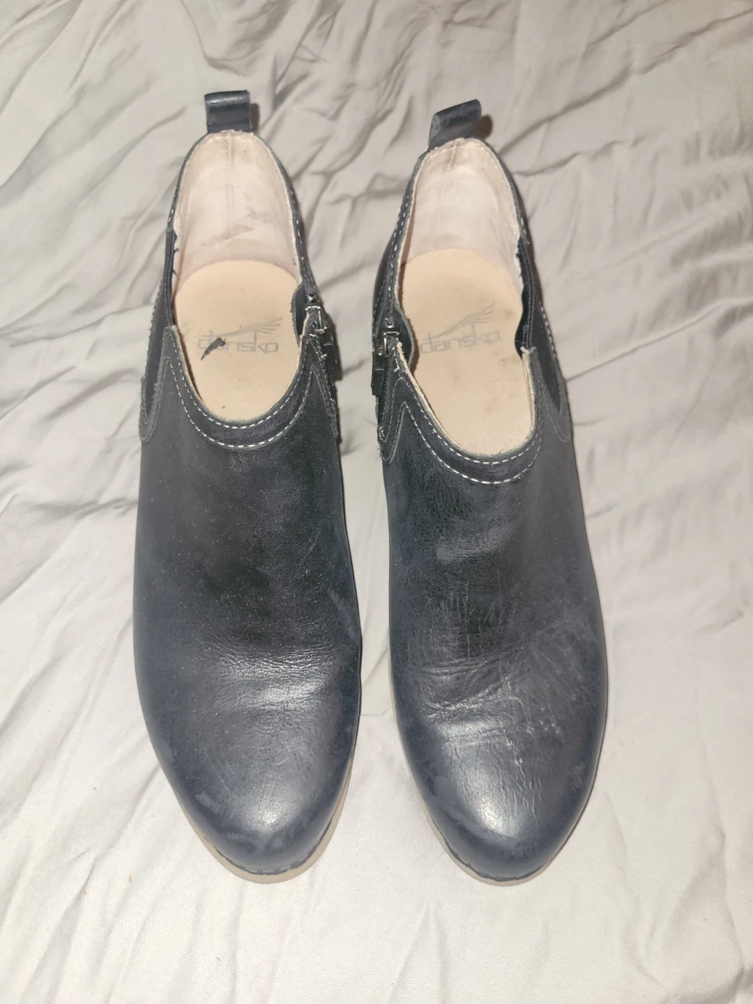 Dansko Black Leather Ankle Boots with Zipper