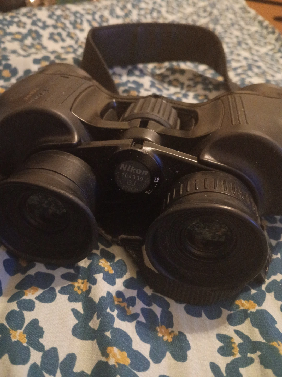 Nikon Action 7x35 9.3° Binoculars - photo 3