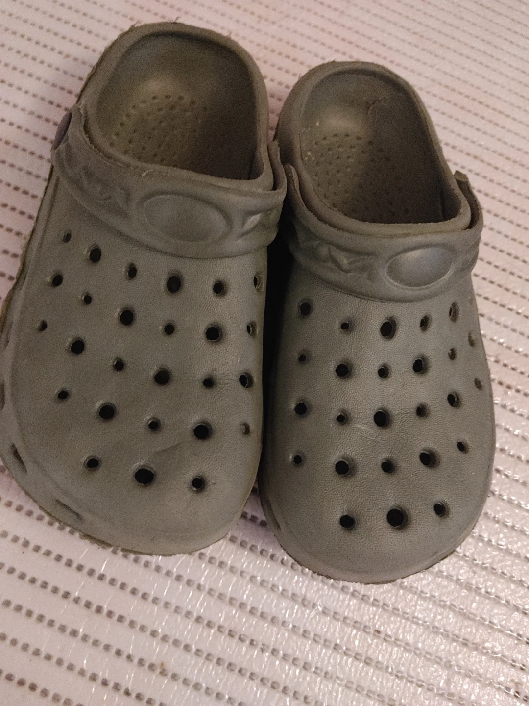 Crocs Clogs Size 13 Kids Olive Green