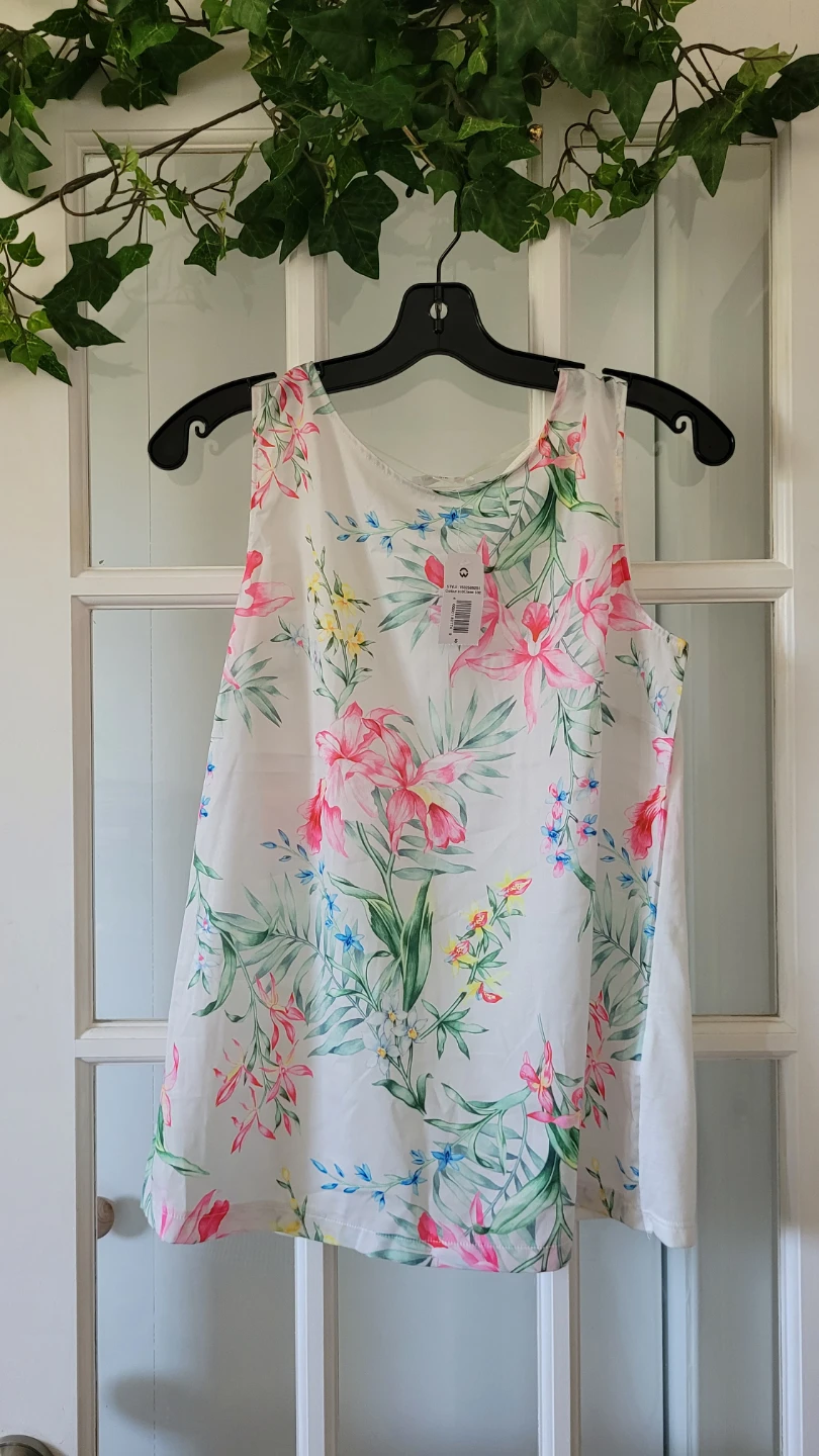 NEW Floral Airy Spring Summer Top