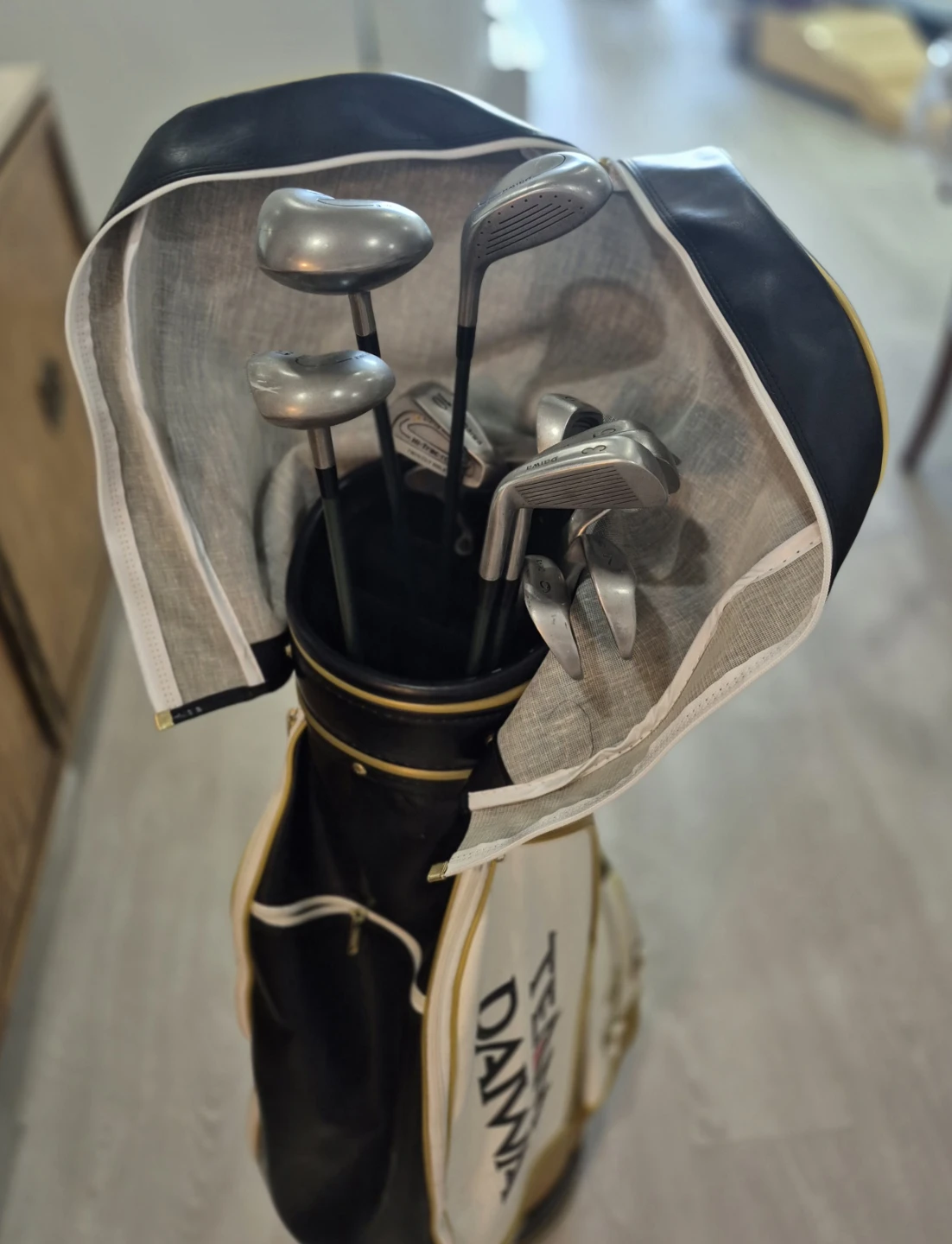 Daiwa Golf Club Set with Bag