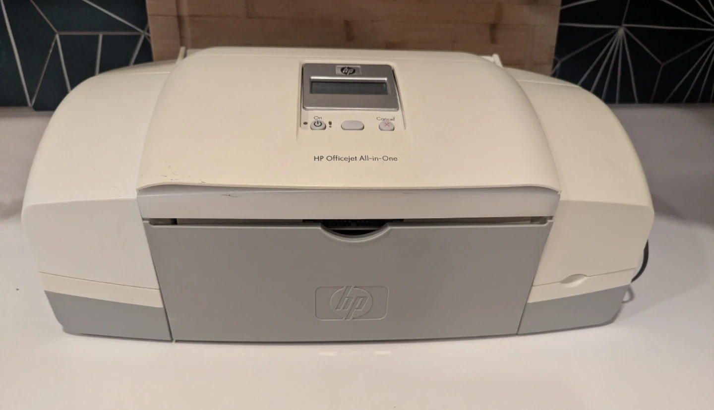 HP Officejet 4315 All-in-One Printer - photo 2