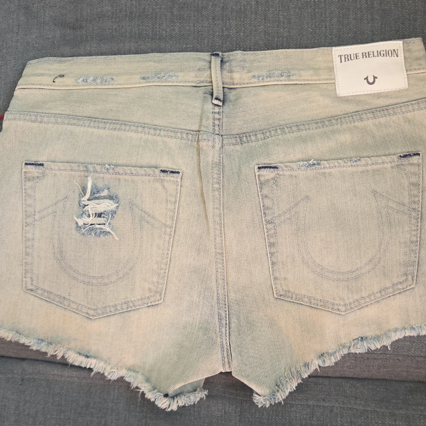 True Religion Women's Distressed Denim Shorts Size 30 - photo 2