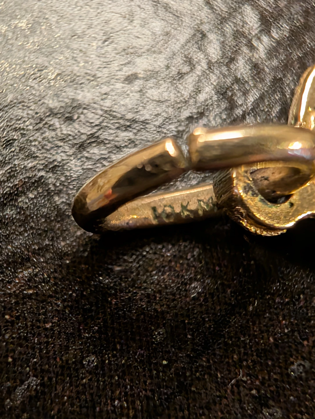 10K Gold "Best Friend" Broken Heart Charm - photo 2