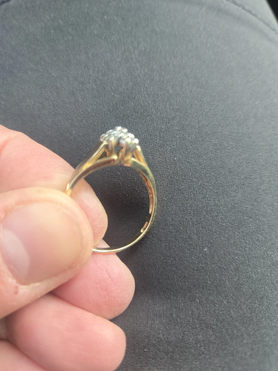 Gold Diamond Cluster Ring vintage - photo 2