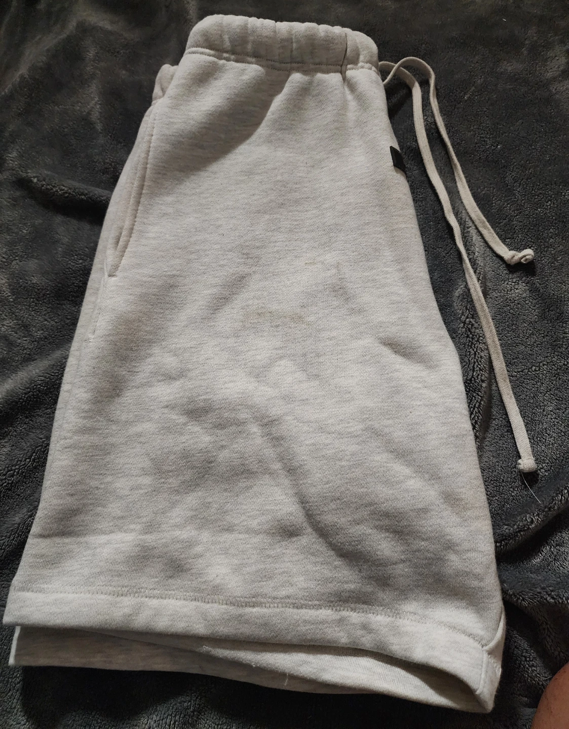 Fear of God Essentials Sweat Shorts - Light Grey - Size S - photo 2