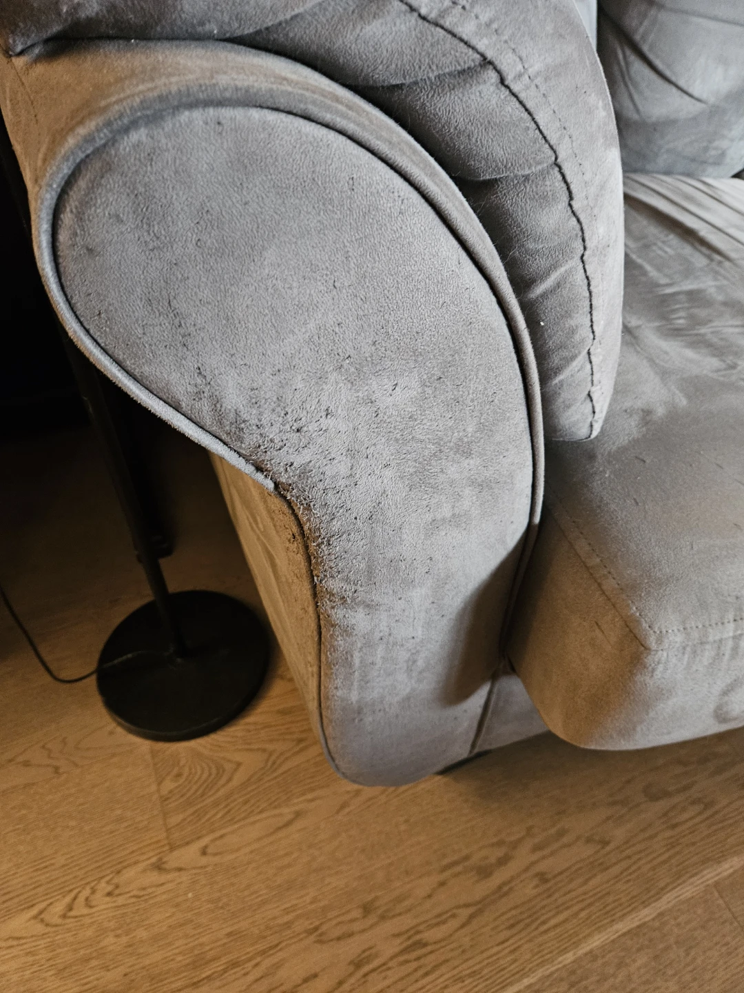 Free Grey Couch - photo 2